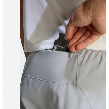 Pantalón corto ADIDAS Run Ess Or M JZ7768 DETALLE BOLSILLO